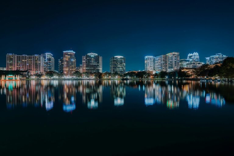 Where to Stay in Orlando Florida (Digital Nomads): Best Areas + Hotels